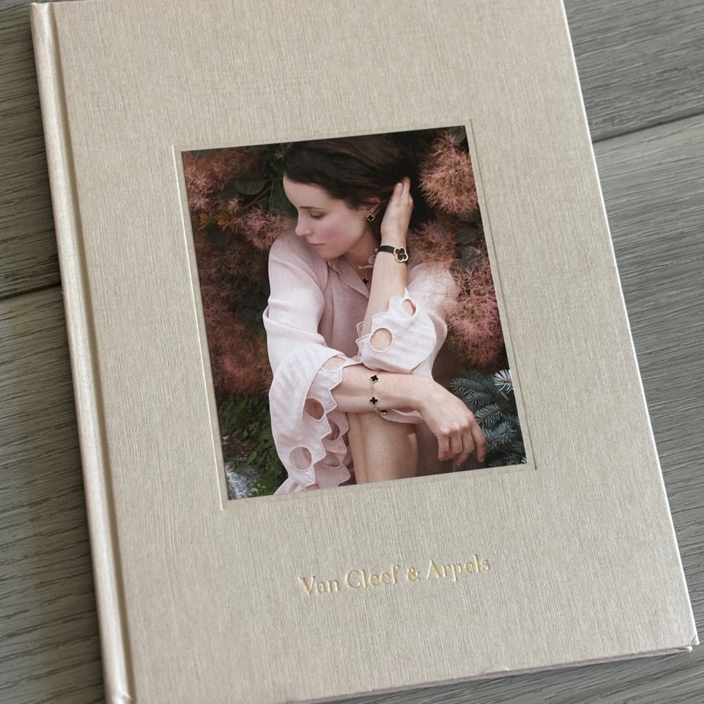 Van Cleef & Arpels Coffee Table Book Catalog magazine